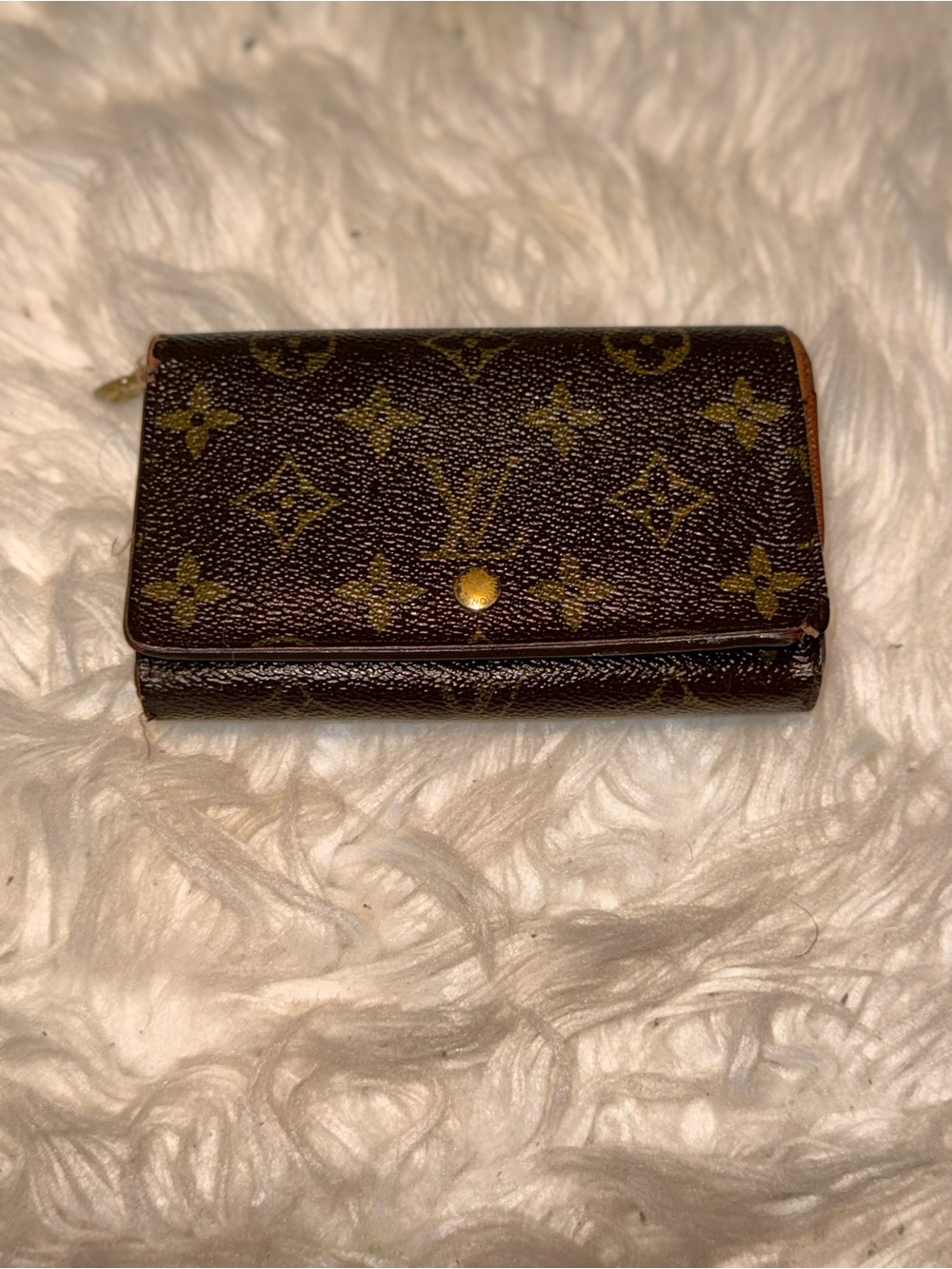 Louis Vuitton Monogram Trésor Wallet